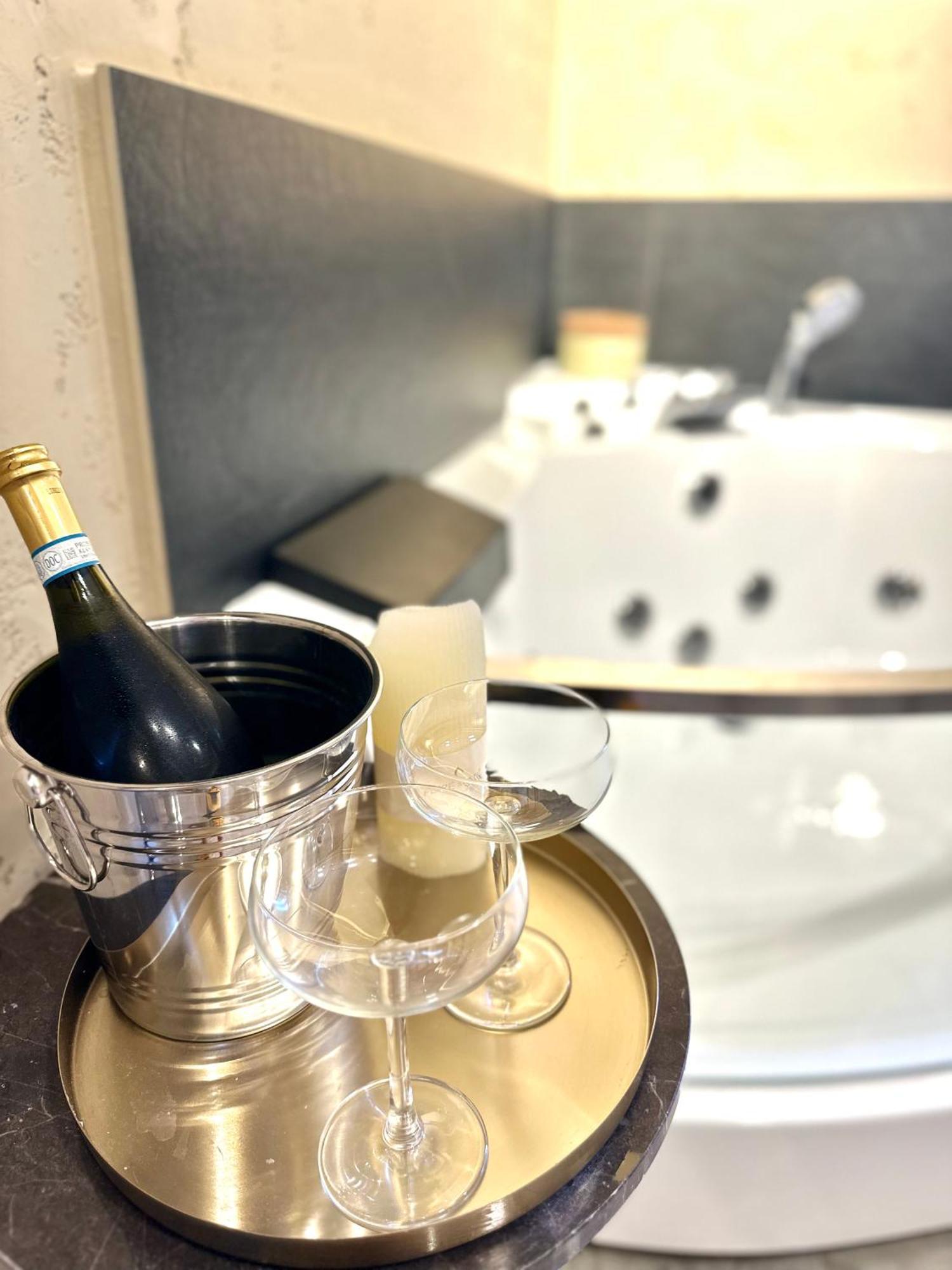 Falco Boutique With Jacuzzi *